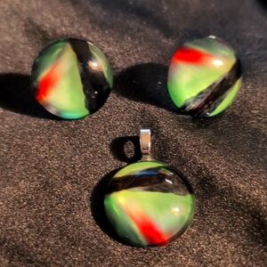 AVAILABLE - Cabazons that I acquired depicting the extraordinary Northern lights